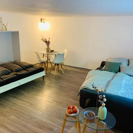 Schickes Mit Direkter Waldrandlage Appartement *